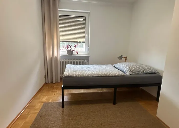 Waldzeit Xl Und Self Check-in Neustadt an der Weinstraße