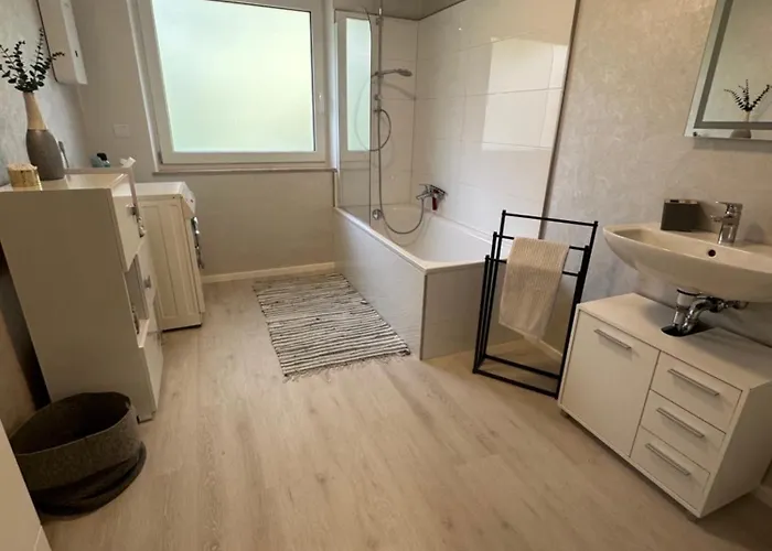 Waldzeit Xl Und Self Check-in Apartamento *